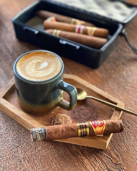 Chocolate Cigars, Coffee Mood, Gentleman Aesthetic, Premium Cigars, Cuban Cigars, Good Cigars, Sherlock John, Pipes And Cigars, Cigars And Whiskey