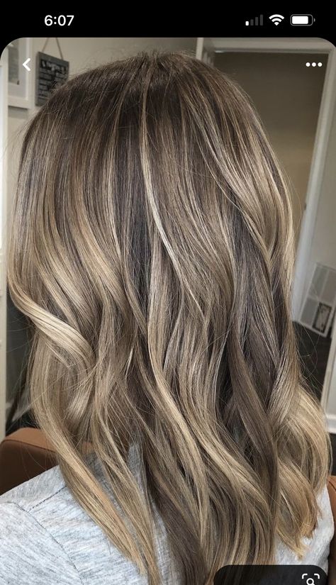 Dark Blonde And Brown Hair, Brown Hair With Warm Blonde Highlights, Warm Blonde Highlights On Dark Hair, Dark Neutral Blonde, For Brunettes Balayage, Low Lights For Blonde Hair, Brunettes Balayage, Hair Color Ideas For Brunettes Balayage, Hot Head