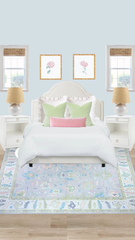 Grandmellinial Decor Bedroom, Grand Melinnial Style Bedroom, Grandmillennial Bedroom Blue, Grandmillenial Toddler Girl Room, Grandmillennial Bedroom Pink, Grand Millennial Bedroom, Blue Green Bedrooms, Grand Millennial Style, College Room Decor