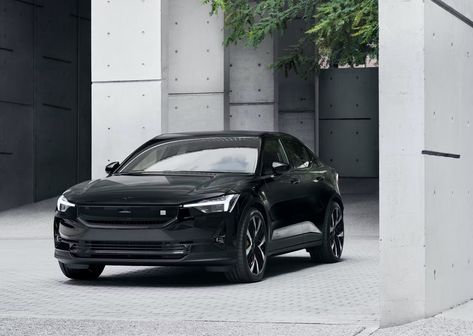 Polestar 2 Black, 20 Inch Wheels, First Cars, Electric Motors, Performance Tyres, Big Battery, Wheel And Tire Packages, Pole Star, Electric Range