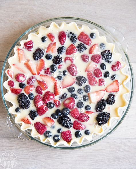 Custard Pie With Fruit, Fruit Cream Pie, Fruit Custard Pie Recipe, Berry Custard Pie, Berry Cream Pie, Blueberry Ideas, Lost Husband, Berry Custard, Berry Pie Recipe