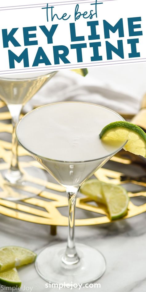 This Key Lime Martini is like dessert in a glass! If you love key lime pie, give this amazing key lime martini recipe a try. You will not be disappointed. Key Lime Shots Recipe, Key Like Pie, Key Lime Martini Recipe, Lime Martini Recipe, Lime Martini, Key Lime Pie Martini, Key Lime Martini, Dirty Martini Recipe, Key Lime Desserts