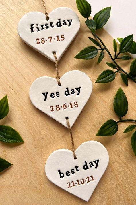 A beautiful, handmade, ceramic wedding anniversary gift to commemorate each significant milestone date in the couples romantic journey together. Clay Wedding Decor, Clay Wedding Gift, Cozy Crafts, Yes Day, Homemade Wedding Gifts, Ceramic Wedding, Aniversary Gifts, Wedding Presents, Ceramic Decoration