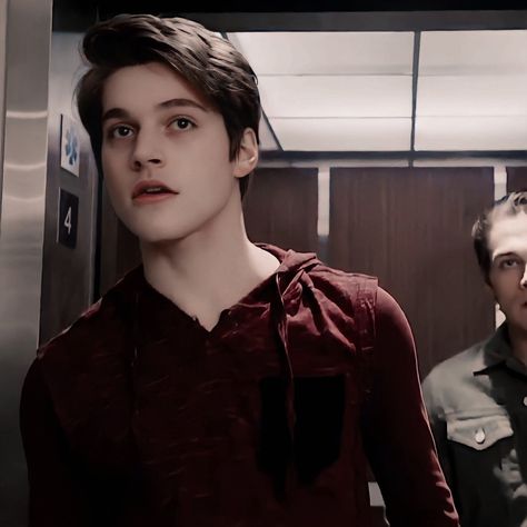 #Icon #TeenWolf Nolan Holloway Icons, Talking To Crush, Corey Teen Wolf, Crush Drawing, Nolan Holloway, Julian Blackthorn, Froy Gutierrez, Plant Icon, Beacon Hills