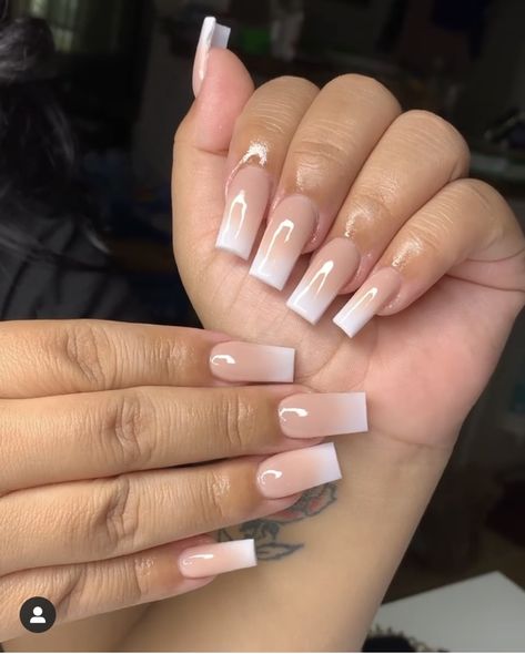 Squared Ombre Nails, Ombré And French Tip Nails, Square Medium Length Acrylic Nails, Nail Inspo Medium Length Square, Ombre Nails Medium Length, Simple Nails Ombre, Ombré Square Nails, Squared Acrylics, Square Ombre Acrylic Nails