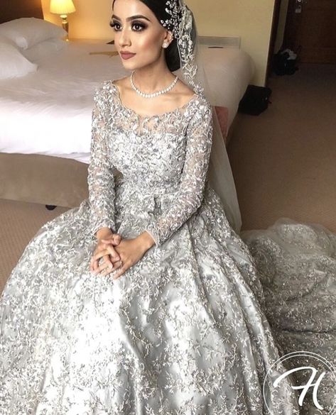 Wedding inspired #hairideas #hairstyles Grey Wedding Dress Pakistani, Grey Bridal Dresses, Grey Walima Dress, Valima Bridal Dress Pakistan, Grey Bridal Dress, Walima Hairstyles, Link Ponytail, Pretty Wedding Hairstyles, Wedding Hairstyles With Bangs