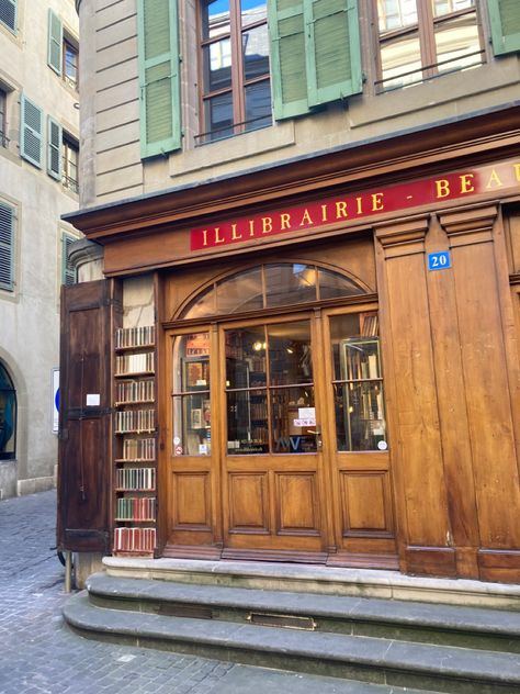 #switzerland #oldtown #library #aesthetic Library Aesthetic Exterior, Old Library Architecture Exterior, Old Library Exterior, Liminal Library, Library Outside, Library Exterior, Vintage Library Aesthetic, Cute Library, Mini Library