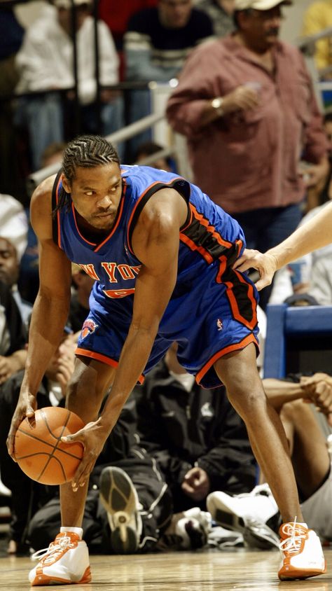 Latrell Sprewell, Male Athletes, Knicks Basketball, Wilt Chamberlain, Basketball Highlights, Ny Knicks, Sports Coach, Human Reference, Dodgers Baseball