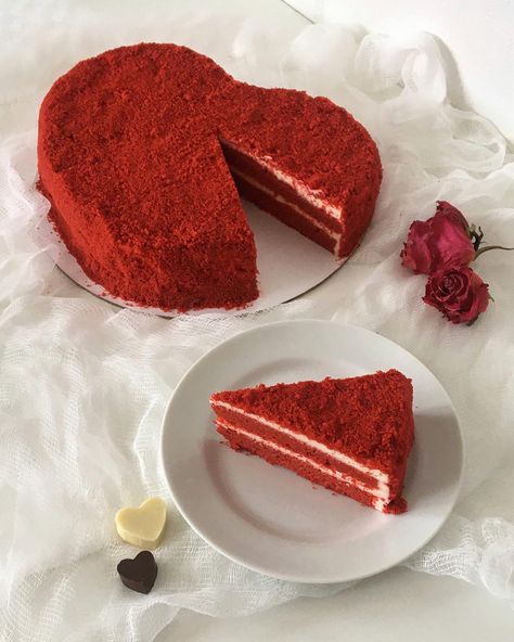 Homemade French Fries, Valentines Day Cakes, Junk Food Snacks, Beautiful Birthday Cakes, Pretty Dessert, Cake Lover, Cute Desserts, Easy Baking Recipes, Cake Decorating Techniques