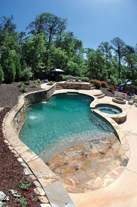 Small Inground Pool, Kleiner Pool Design, Beach Entry Pool, Concrete Patios, Small Pool Design, Summer Backyard, Concrete Pool, Small Pools, Dream Pools