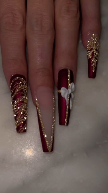 Riya's Nails 🇰🇭 on Instagram Nail Designs For Indian Wedding, Red Gold Glitter Nails, Burgundy And Gold Christmas Nails, Burgundy Bling Nails, Red And Gold Nails Square, Red And Golden Nail Art, Maroon Nail Ideas Burgundy, Red Bridal Nails Wedding, Garnet And Gold Nails