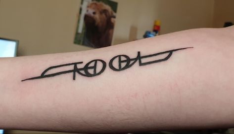 Tool Tattoo Band Art, Tool Tattoo Band, Tool Band Tattoo, Raw Tattoo, Tool Band Logo, Tool Band Art, Tattoo Band, Tool Tattoo, Piercing Inspo