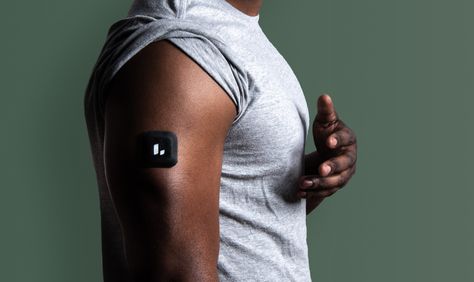 How to maximize athletic recovery with continuous glucose monitoring (CGM) - Physical Fitness - Levels Blog Glucose Revolution Book, Glucose Chemical Structure, Glucose Regulation, The Glucose Revolution, Continuous Glucose Monitor, Athlete Recovery, Blood Glucose Monitor, Workout Protein, Glucose Levels