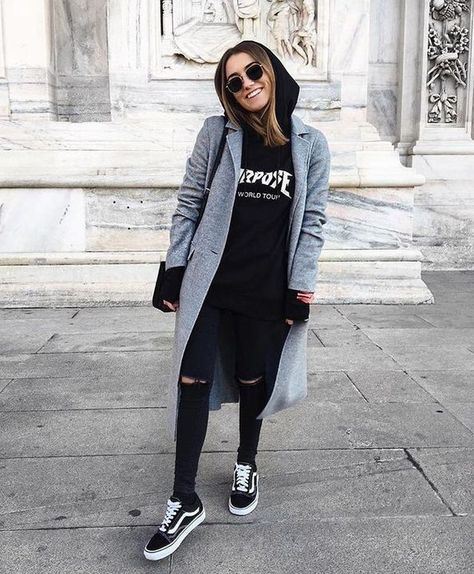 Jeans Outfit Winter, Vans Outfit, Winter Jeans, Taylor Hill, Indie Outfits, Mode Inspo, Mongolia, Gigi Hadid, Mode Inspiration