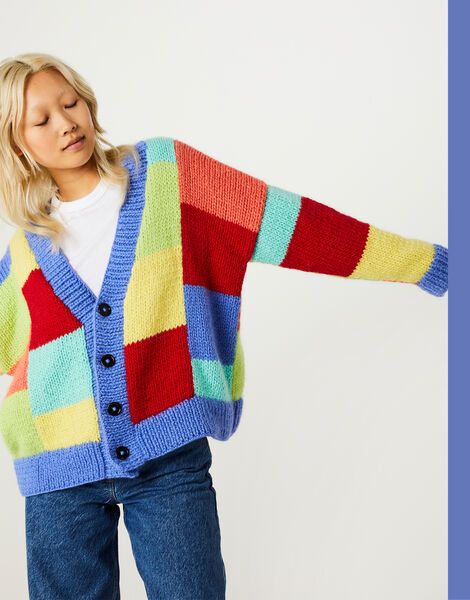 Lights Up Cardigan Pattern | Wool and the Gang Men Scarf Pattern, Intermediate Knitting Patterns, Vest Pattern Free, Easy Knitting Patterns Free, Advanced Knitting, Beginner Knitting Pattern, Wool And The Gang, Knitting Patterns Free Beginner, Hat Patterns Free