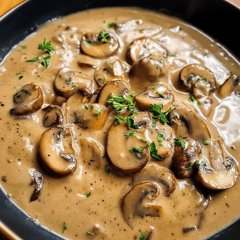 Mushroom Garlic Cream Sauce, Brandy Mushroom Cream Sauce, Mushroom Brandy Cream Sauce, Mushroom Alfredo Sauce Recipe, Mushrooms Sauce, Mushroom Alfredo, Mushroom Cream Sauce, Whiskey Sauce, Mushroom Sauce Recipe