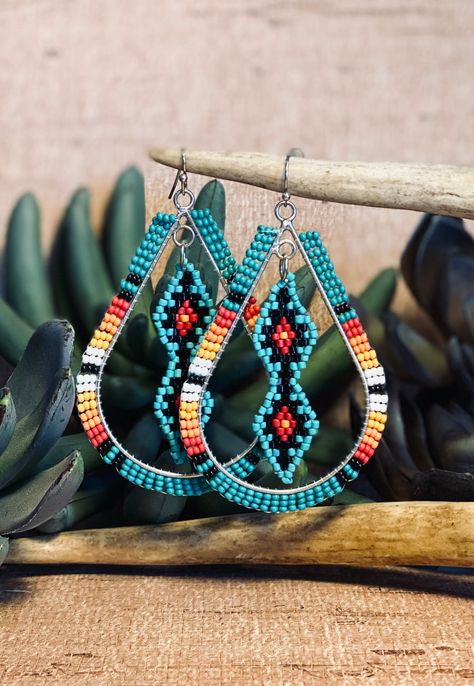 Large Southwest seed bead Hoop Earrings. 2”x3” Native American Earrings Patterns, Beaded Western Earrings, Southwestern Style Beaded Earrings, Southwestern Style Beaded Earrings For Festival, Beaded Earring Ideas, Western Style Seed Bead Earrings, Navajo Beaded Earrings, Bead Earrings Diy Tutorials, Native Earrings Beaded