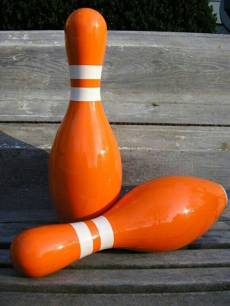 Orange bowling pins Orange Photoshoot, Orange Things, Simply Orange, Jaune Orange, Orange You Glad, Bowling Pins, Orange Aesthetic, Orange Is The New, Orange Crush