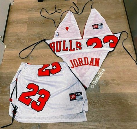 Jordan 23 Outfit Women, 23rd Birthday Outfit, Jersey Party Outfit, 23 Outfit, Jordan Year, Ropa Upcycling, Jersey Party, Club Outfits For Women, 23rd Birthday