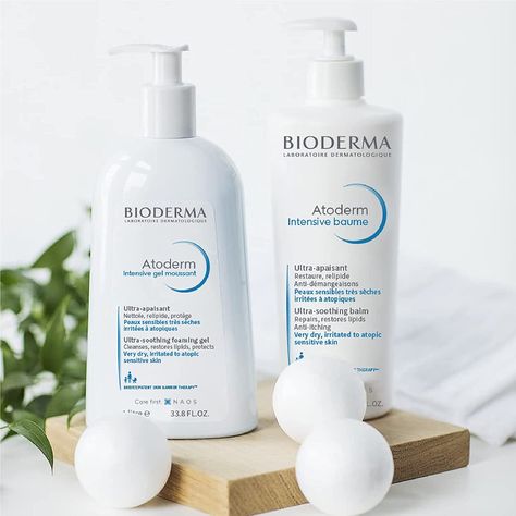 French Supermarket, Canada Lifestyle, Bioderma Atoderm, Cosmetic Branding, Extra Dry Skin, What Makes You Beautiful, Skin Dryness, Beauty Products Photography, Hydrated Skin