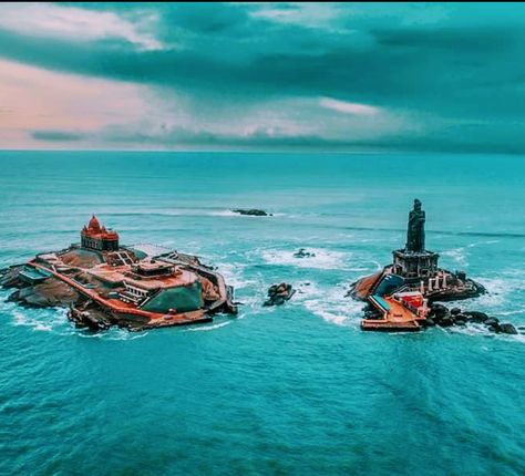 Kanyakumari is a very beautiful place place which lies between the border of Kerala and Tamilnadu. Totally lies in  the bottom of India.The place has isolated speciality that the very beautiful seas come and get together on Kanyakumari. India Aesthetic, Hd Landscape, Drone Shots, Kanyakumari, Tourism Poster, Art Village, History Of India, Visit India, Historical Monuments