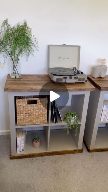 Kallax Bedside Table, Kallax Upcycle, Ikea Kallax, Kallax Ikea, Scaffolding, Pallet Wood, The Shade, Front Room, Look On