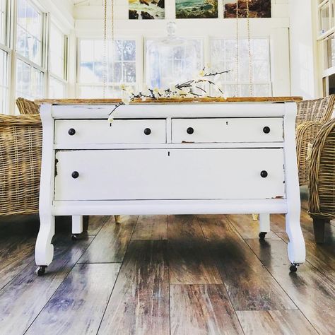 4 Likes, 0 Comments - Robin Hollingsworth (@hollingsworthandco) on Instagram: “Now available!! Meet Ashton... she is the prettiest little empire lowboy dresser ever!! She is…” Lowboy Dresser, Staging Ideas, Furniture Makeovers, Antique Dresser, Furniture Makeover, Staging, Painted Furniture, Dresser, Furniture