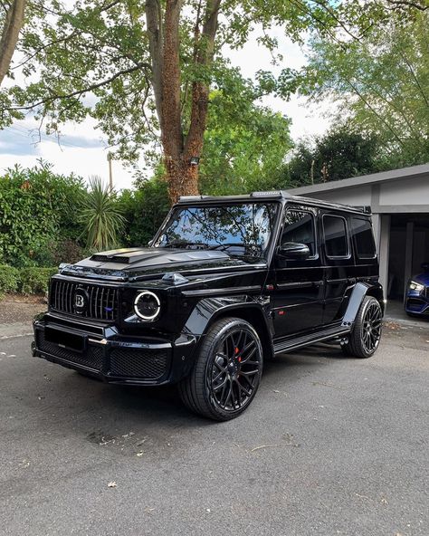 Mercedes Supercar, Mercedes Jeep, Black Mercedes, Black Mercedes Benz, Dream Cars Mercedes, Mercedes G Wagon, Benz G Class, Mercedes Benz G Class, Luxurious Cars