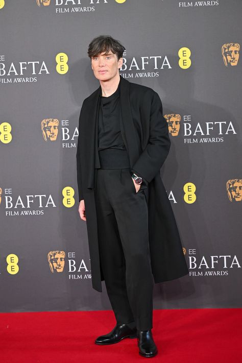 The best-dressed men at the BAFTAs 2024 are hard-resetting the red carpet | British GQ Oscars Men Outfit, Gq Best Dressed Men, Red Carpet Men Outfit, Glam Outfit Men, Red Carpet Men Fashion, Mens Red Carpet Looks, Red Tux, Oscars 2024, All Black Suit