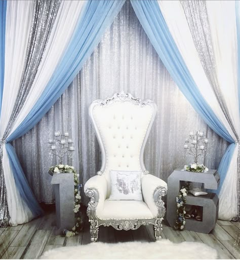 Light Blue Xv Decorations, Diamond Quinceanera Theme, Light Blue And Silver Quinceanera Ideas, Elsa Quinceanera Theme, Frozen Quinceanera Ideas, Quinceanera Main Table Ideas Blue, Light Blue Quince Decorations, Frozen Quinceanera Theme, Winter Theme Quinceanera