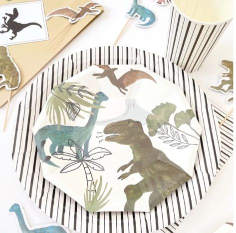 Your guests will roar with excitement when they see the table set with the Dinosaur Plates! Serve birthday cake or cupcakes on these convenient disposable party plates. #dinosaurparty #jurassicparty #dinosaurbirthday #boybirthdaythemes Dinosaur Party Plates, Dinosaur Party Bags, Dinosaur Favors, Dinosaur Cupcake Toppers, Dinosaur Cupcakes, Dinosaur Party Decorations, Dinosaur Party Supplies, Dinosaur Cake Toppers, Cool Dinosaurs