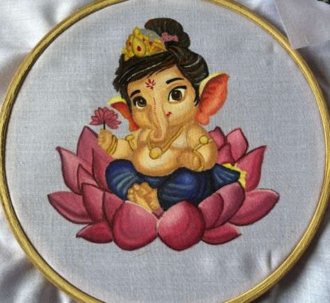 Ganpati Bappa Drawing Canvas, Ganesha Fabric Painting, Ganapathi Rangoli Designs, Ganpati Bappa Painting On Canvas Art, Ganpati Bappa Fabric Painting, Laxmi Ganesh Drawing, Ganpati Fabric Painting, Ganapathi Paintings, Ganpati Paintings Creative