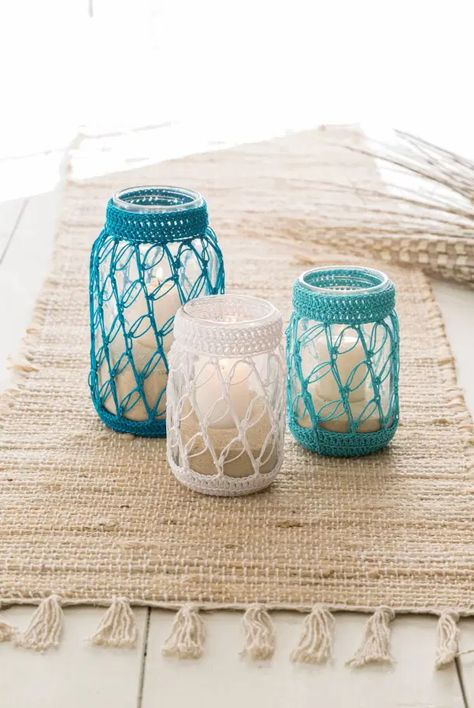 Crochet Lanterns, Crochet Mason Jar, Crochet Lantern, Celtic Knot Crochet, Mason Jar Luminaries, Twinkly Lights, Mason Jar Crafts, Canning Jars, Jar Crafts