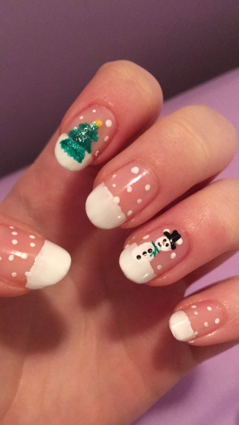 Christmas Nails For Kids Girls Easy, Christmas Short Nails, Xmas Nail Ideas, Nails Pictures, Christmas Nails Diy, Christmas Tree Nails, Cute Short Nails, Gel Nail Art Designs, Christmas Gel Nails