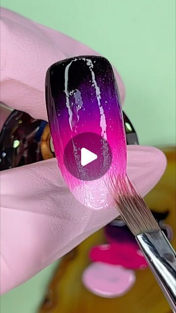 385K views · 22K likes | Nail Blogger | Content Creator 💅 Educator on Instagram: "My favourite Ombre combo 🔥💕 And powder technique for better transmission 💅  #ombrenails #nailart #nails" Ombre Nails Designs Ideas, How To Ombre Gel Polish, How To Do Ombre Nails With Gel, Ombre At Home, Ombre Nails Tutorial, Two Tone Nails, How To Do Ombre, Ombre Nail Art, Ombre Gel Nails