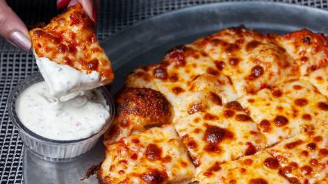 Recipe - VICE Tavern Style Pizza, Tavern Pizza, Shrimp Egg Rolls, Munchies Recipes, Crispy Pizza, Cherry Tomato Sauce, Oatmeal Cream Pies, Baked Ribs, Savory Cheese