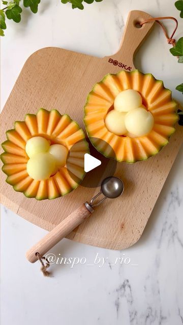 392K views · 17K likes | Weenussanun Homhuan on Instagram: "How to cut Melon with Dual use fruit Carving knife 🍈  Save this for later 💚  Wishing you all a wonderful and peaceful weekend 🤍  Follow @inspo_by_rio_ for more💕  #fruitcarving #cantaloupe #fruitplatter #fruktfat #foodstyling #fruitdecoration #fooddesigner  #tipsandtricks" How To Cut Melon, Fruit Carving Knife, Fruit Decorations, Stitch Flowers, Fruit Carving, Fruit Platter, Carving Knife, Apple Store, Cross Stitch Flowers