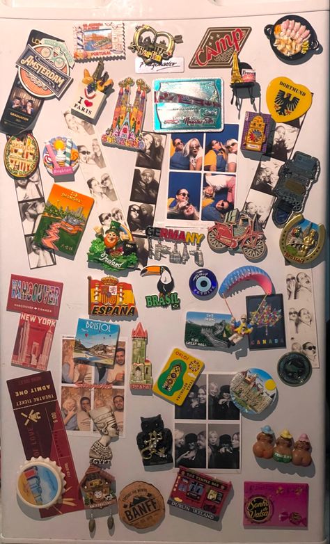 fridge magnets | kitchen decor | photobooth photos | vintage photos Fridge Inspo Aesthetic, Magnet Wall Kitchen, Fridge Covered In Magnets, Aesthetic Fridge Magnets, Fridge Magnets Aesthetic, Vintage Magnets, Ava Core, Decor Photobooth, Senior Poster