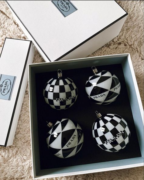 Dior Christmas Ornaments, Prada Christmas, Ornament Packaging, Index Design, Prada Milano, Christmas Luxury, Holiday Deco, Alternative Christmas Tree, Christmas Decor Inspiration