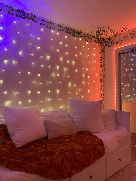 Decorate Room With Lights, Lights Room Aesthetic, Decorate My Room, Fall Room Decor, Fall Room, Neon Room, Living Room Entertainment, Room Redesign, Redecorate Bedroom