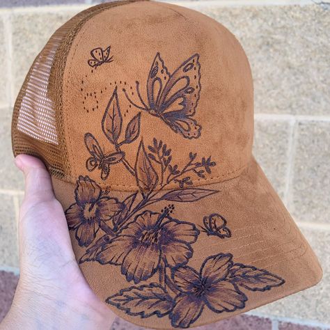 Post office pics for the social media win!! Off to Hawaii she goes! 🤙🌺🦋 Leather Burning Ideas, Burnt Hat Design Ideas, Fedora Burning, Semester 5, Womens Western Hats, Burned Hats, Cowboy Hat Design, Diy Hats, Hat Burning