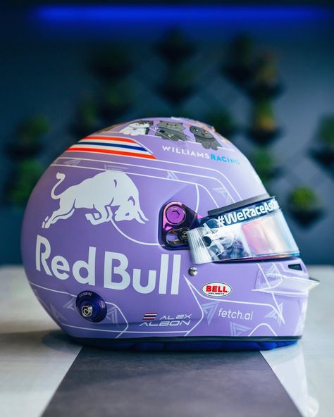 Racer Helmet Aesthetic, Motorbike Helmet Design, Alex Albon Helmet, Race Helmet Design, Racing Helmet Design Painting, F1 Helmet Design, Racing Helmet Design, Formula 1 Helmet, F1 Silverstone