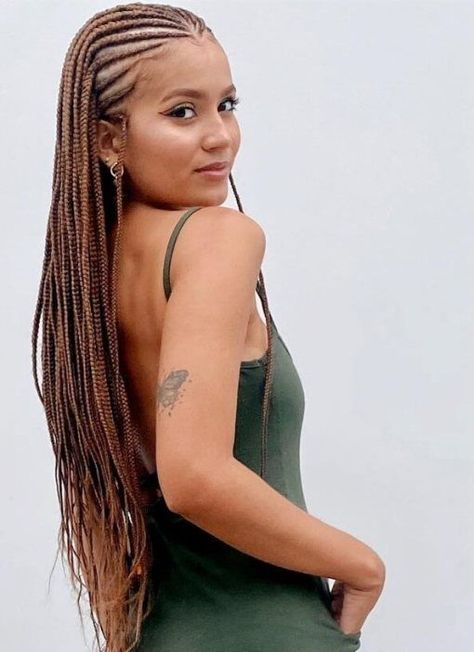 Try the best 22 Fulani braids styles to knock everyone overCheck out the 2023 hottest Fulani braided hairstyles in our report. Hair Braid Designs, Braid Inspiration, African Hair Braiding Styles, Braided Cornrow Hairstyles, Glamorous Hair, Fulani Braids, Braids With Curls, Cornrow Hairstyles, African Braids Hairstyles