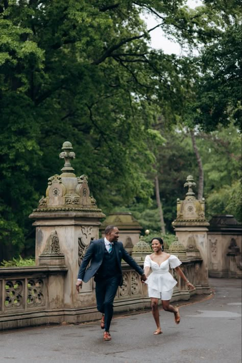 Engagement Shoot Central Park, Central Park Engagement Shoot Fall, Central Park Proposal, Central Park Elopement, Central Park Wedding Photos, Engagement Photos Central Park, Central Park Wedding, Central Park Couple Photoshoot, Central Park Engagement Photos