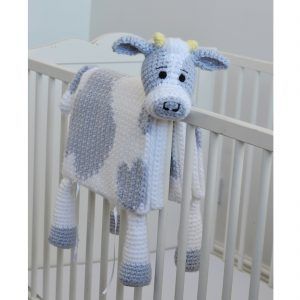 Cow Baby Blanket Pattern Crochet Arcade Cow Baby Blanket, Crocheted Cow, Cow Blanket, Practical Baby Shower Gifts, Crochet Baby Ideas, Crocheted Cow Pattern, Crochet Cow, Crochet Baby Blankets, Blanket Crochet Pattern