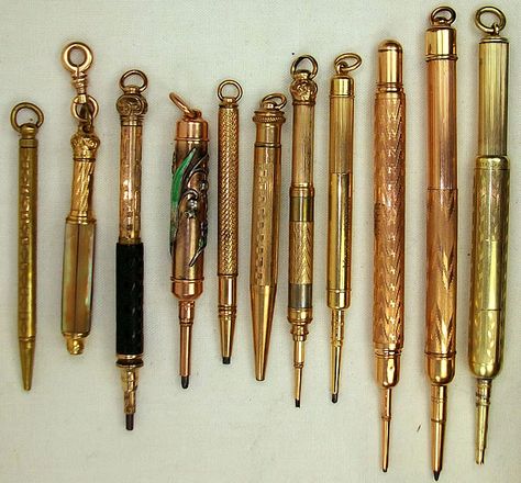 Vintage Mechanical Pencil, Vintage Pencil, Vintage Pens, Art Tools, Writing Tools, Mechanical Pencils, Writing Instruments, Perfectly Imperfect, Displaying Collections