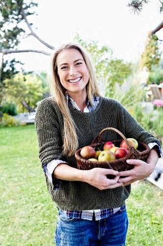 Woman Holding Basket, Shannon Williams, Basket Of Apples, Apple Illustration, Lifestyle Images, Picking Flowers, Hand Reference, Blonde Woman, Fresh Apples