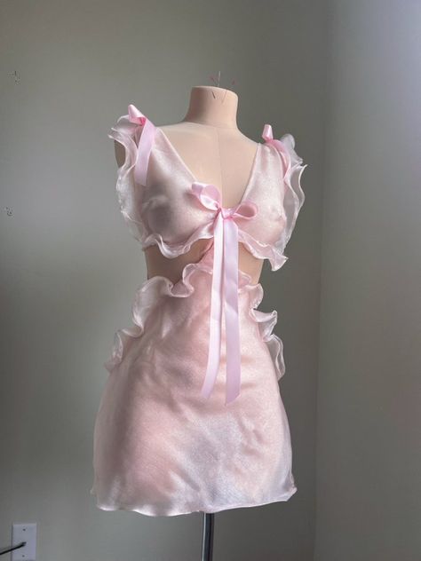 Coquette Summer, Dress Bow, Pink Mini Dress, Vanilla Girl, Cut Out Dress, Bow Dress, Inspiration Fashion, Out Dress, Pink Mini