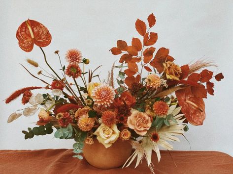 Thanksgiving Florals, Thanksgiving Floral Arrangements, Fall Floral Centerpieces, Flower Yard, Hudson Valley New York, Flower Boquet, Thanksgiving Floral, Thanksgiving Flowers, Fall Flower Arrangements