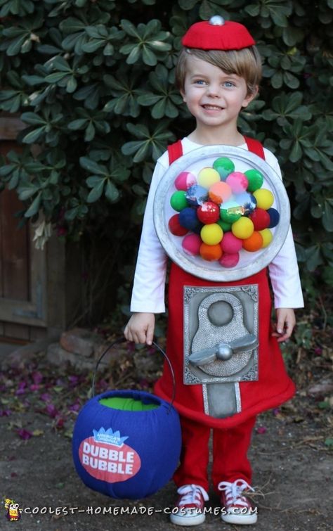 Coolest Homemade Costumes for DIY Costume Enthusiasts Bubble Gum Machine Costume, Gumball Machine Halloween Costume, Gumball Costume, Costumes Homemade, Gumball Machine Costume, Sponge Balls, Diy Gumball Machine, Bubble Gum Machine, Candy Costumes